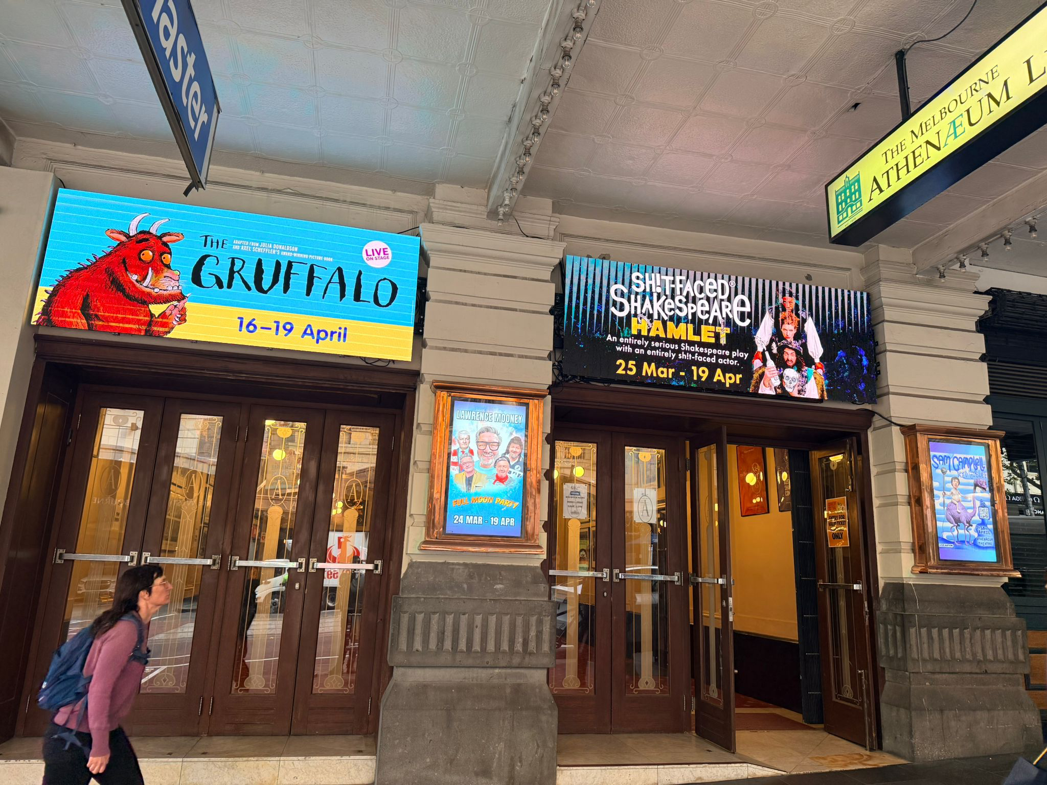 Athenaeum Theatre Melbourne — Front Digital Signage
